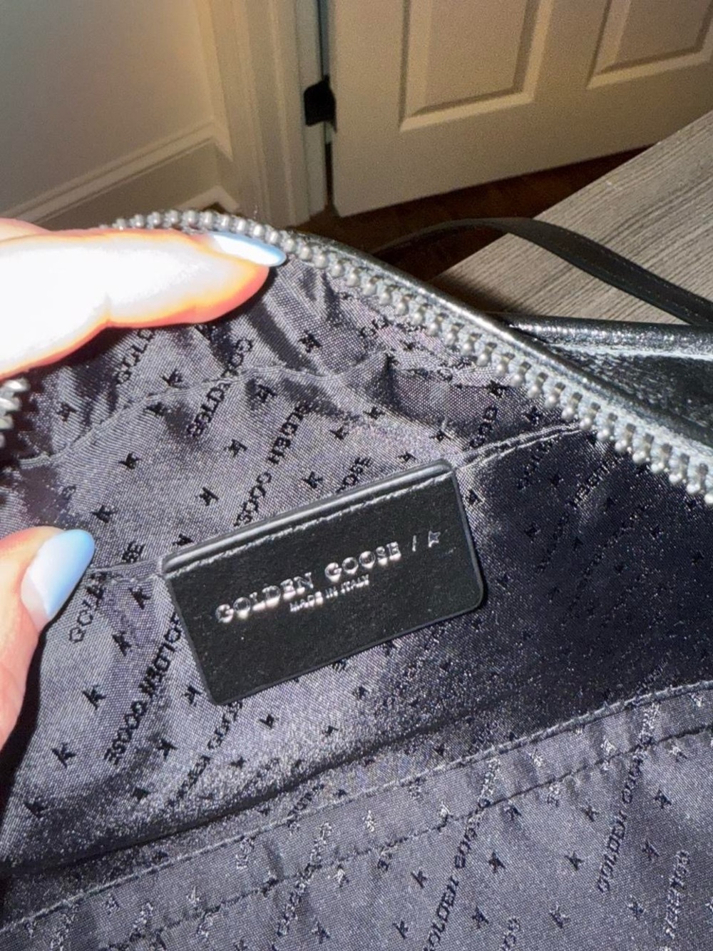 Golden Goose Black Leather Shoulder Bag with Embellished Star - Picture 3 of 8